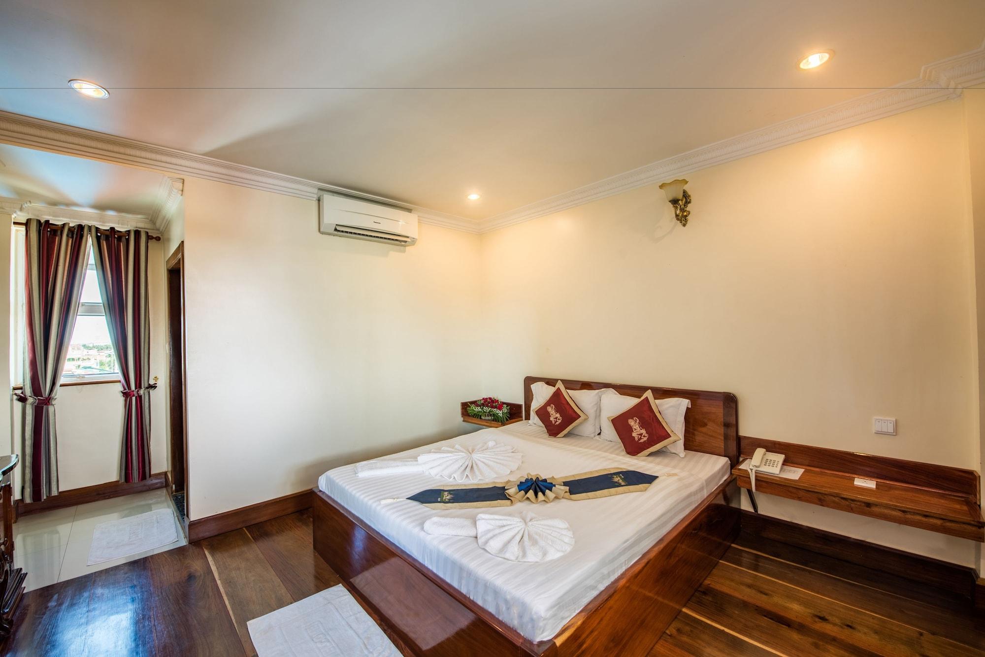 Seng Hout 3* Battambang