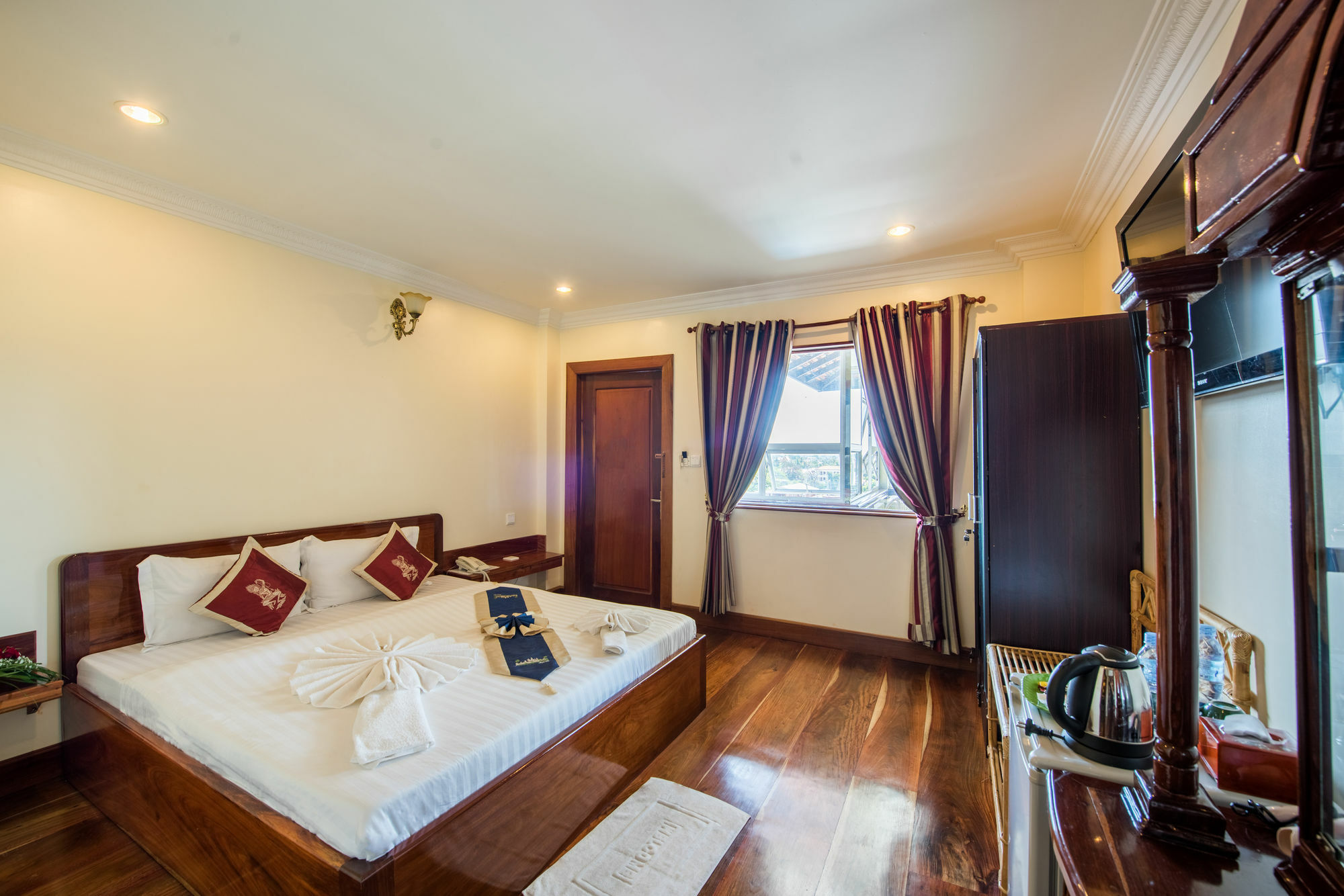 Hotel Seng Hout 3*